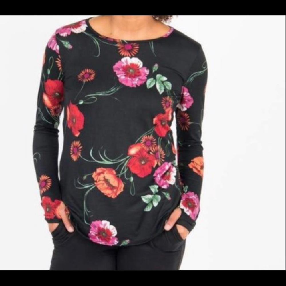 Agnes & Dora Long Sleeve Tee w/ Thumbhole